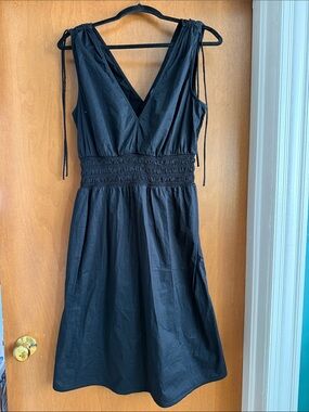 Old Navy Black V-Neck Smocked-Waist Midi Dress
